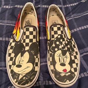 Vans x Disney Slip on